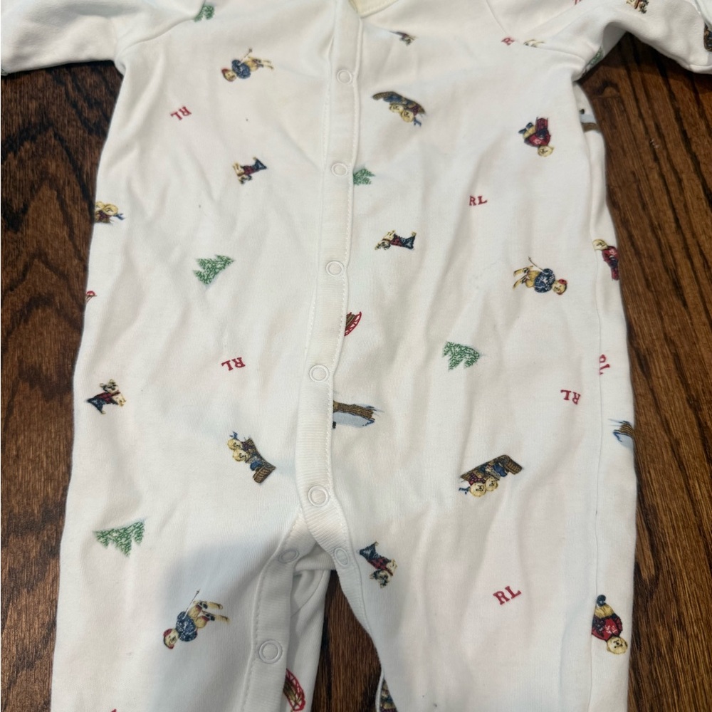 Ralph Lauren 3mo Winter Onesie w/ Ski Bear - Picture 3 of 3